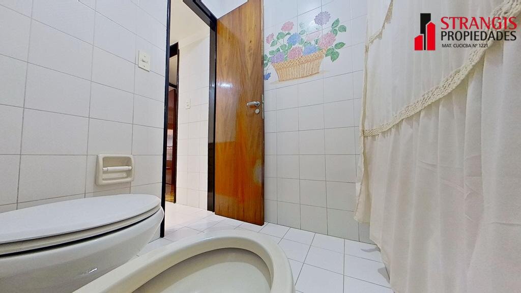 VENTA Departamento de 4 ambientes con dependencia de servicio - MAS - 61