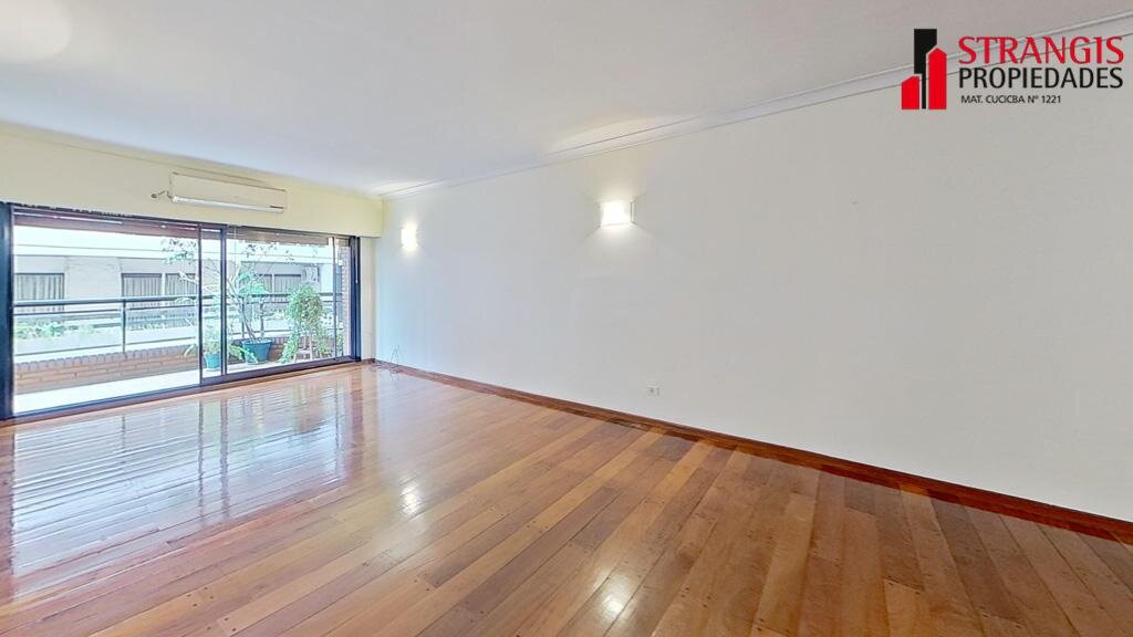 VENTA Departamento de 4 ambientes con dependencia de servicio - MAS - 92