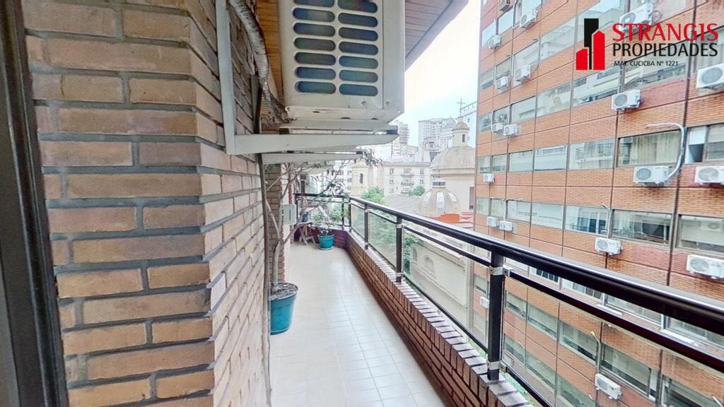 VENTA Departamento de 4 ambientes con dependencia de servicio - MAS - 13