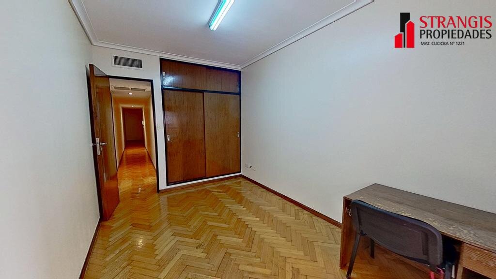 VENTA Departamento de 4 ambientes con dependencia de servicio - MAS - 63