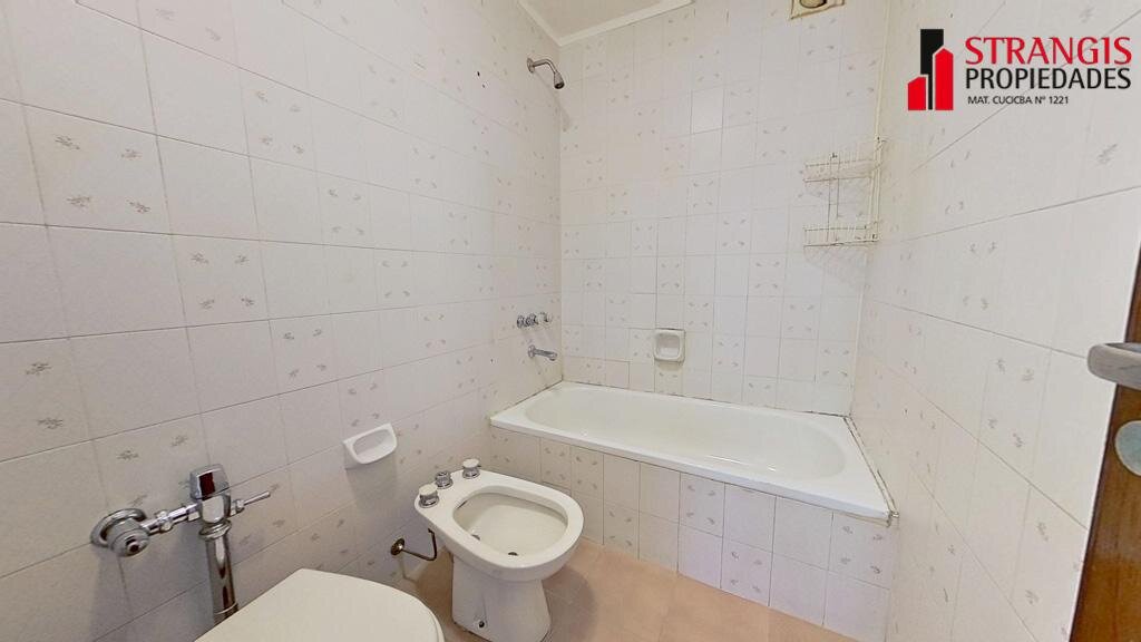 VENTA Departamento de 4 ambientes con dependencia de servicio - MAS - 44