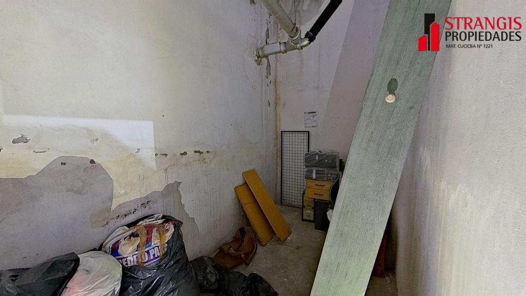 VENTA Departamento de 4 ambientes con dependencia de servicio - MAS - 75