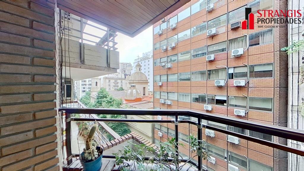 VENTA Departamento de 4 ambientes con dependencia de servicio - MAS - 16