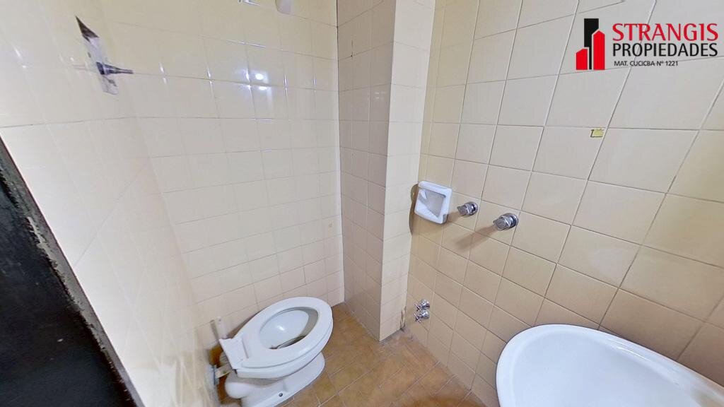 VENTA Departamento de 4 ambientes con dependencia de servicio - MAS - 30