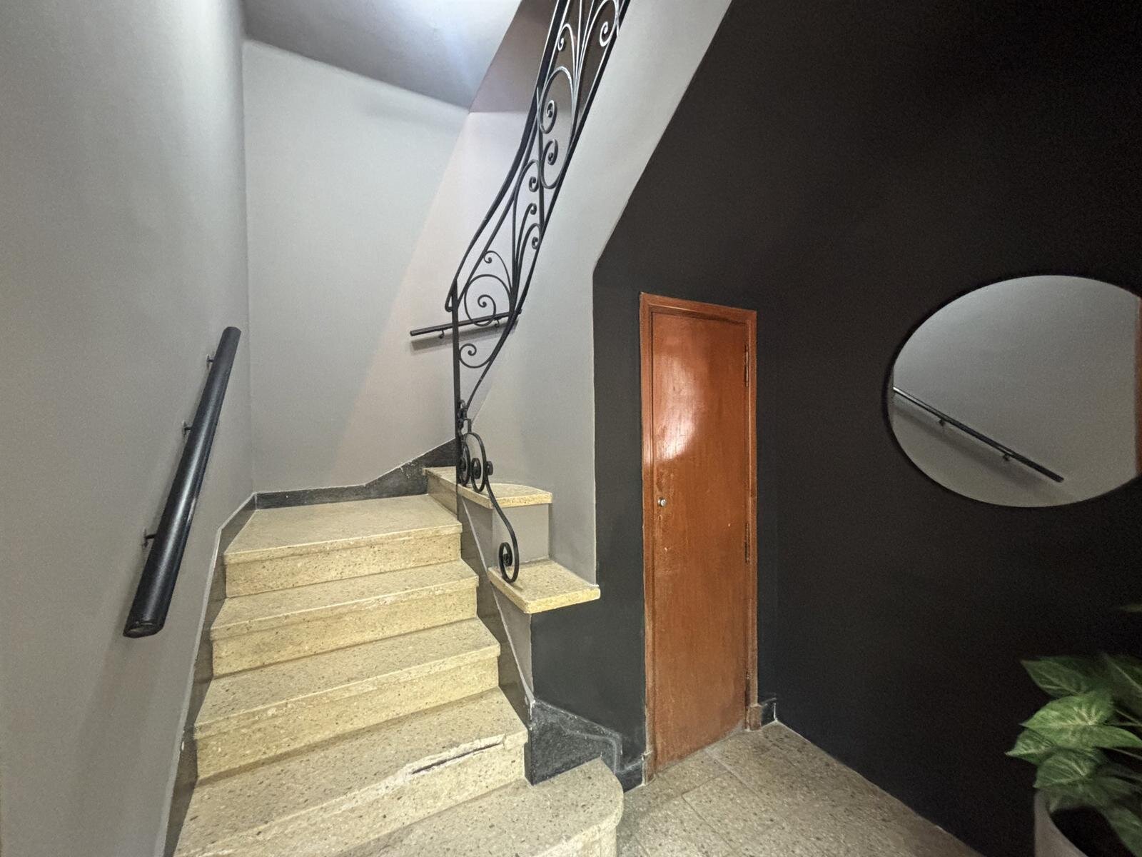 VENTA Casa u oficina de 5 ambientes Chacarita - LRA - 30