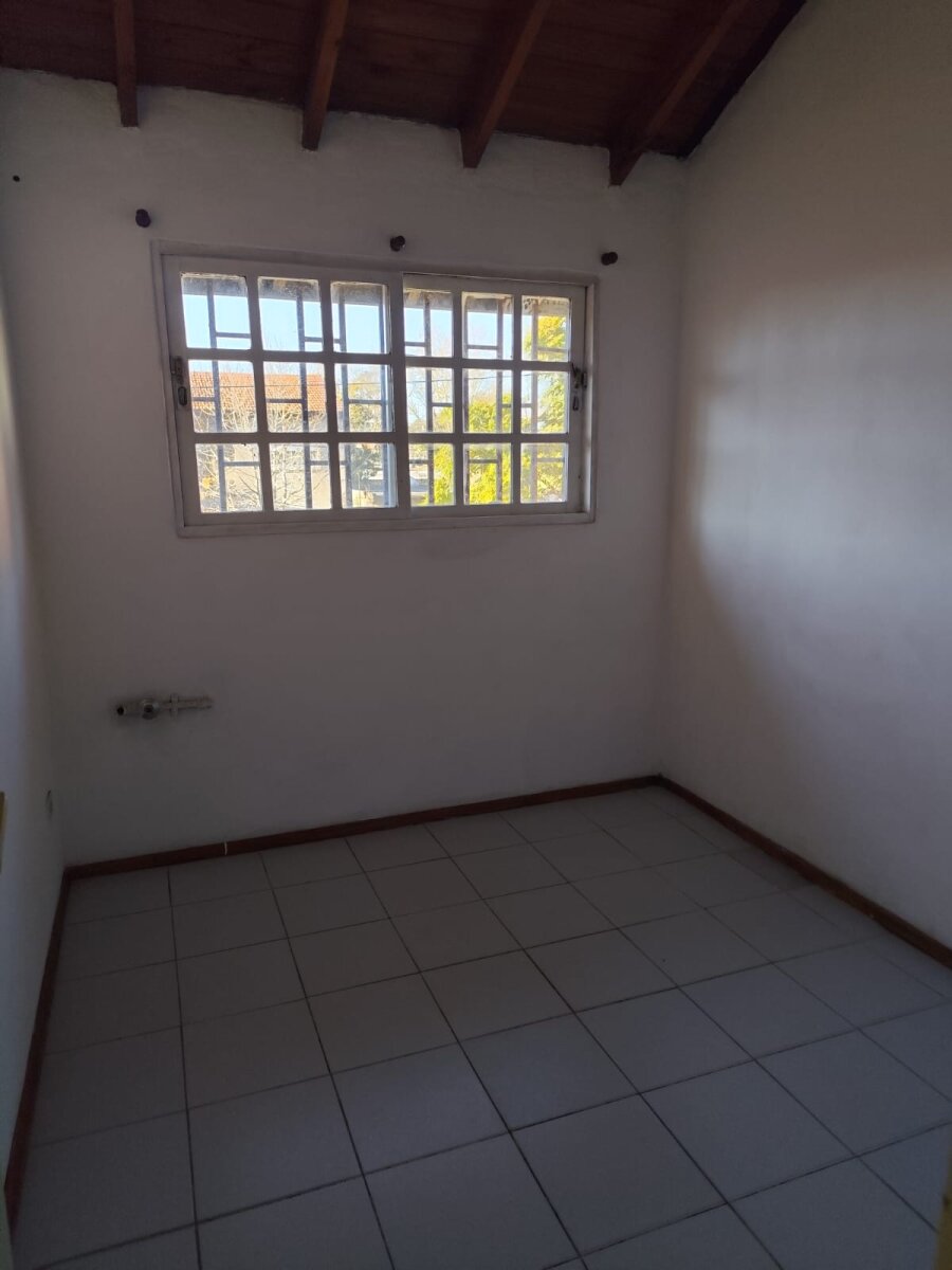 VENTA CASA 5 AMBIENTES CON COCHERA EN ITUZAINGÓ NORTE - 13