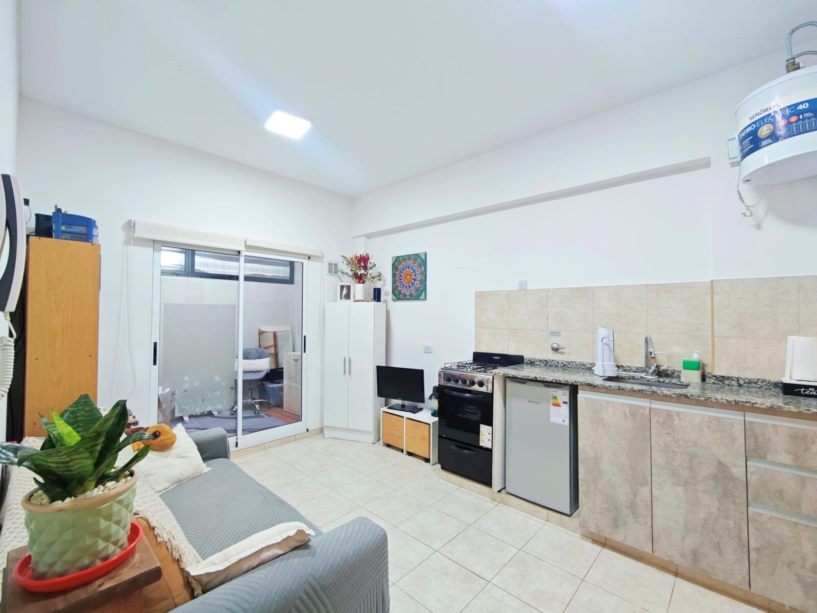 Monoambiente Apto Profesional con Patio en Venta – Villa Luro - 2