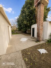 Casas - Funes -  Alquiler