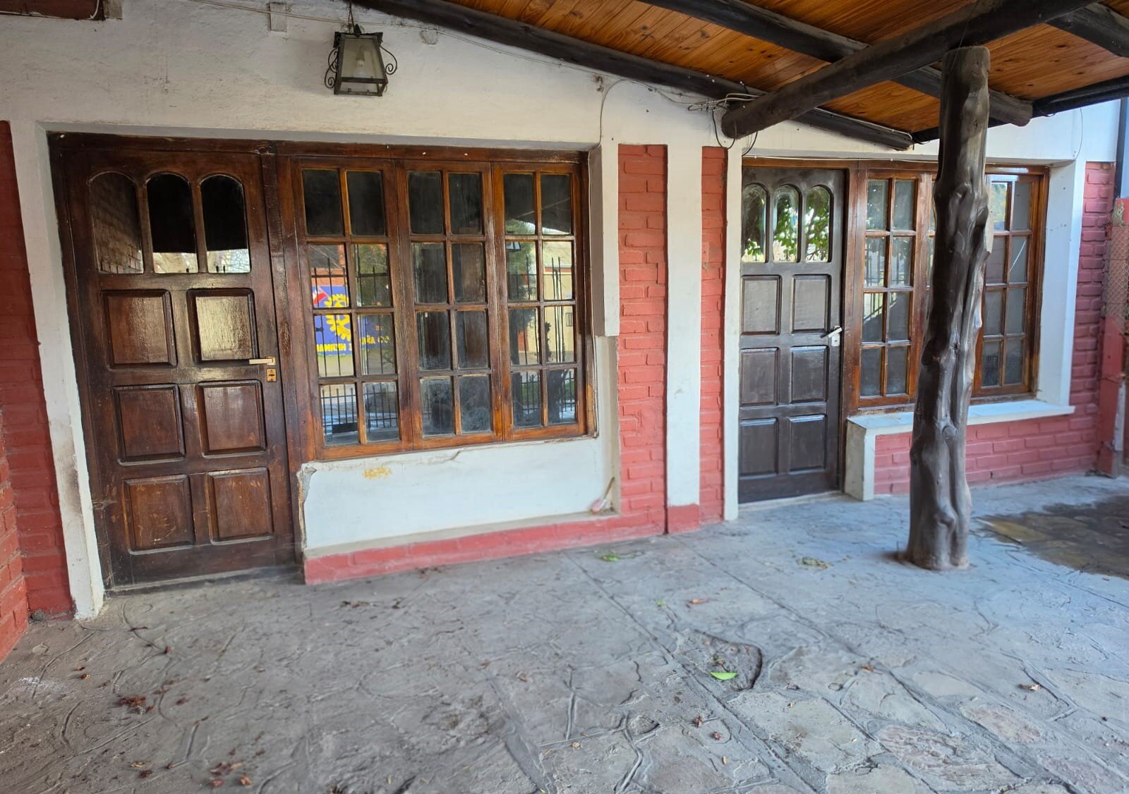 EXCEPCIONAL DUPLEX DE 4 DORMITORIOS PRÓXIMO AL CENTRO DE ESQUEL CHUBUT - 2