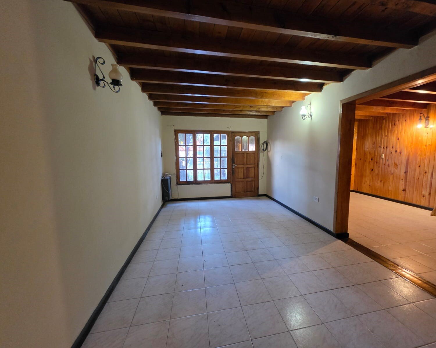 EXCEPCIONAL DUPLEX DE 4 DORMITORIOS PRÓXIMO AL CENTRO DE ESQUEL CHUBUT - 10