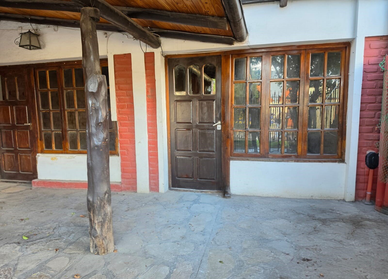 EXCEPCIONAL DUPLEX DE 4 DORMITORIOS PRÓXIMO AL CENTRO DE ESQUEL CHUBUT - 4