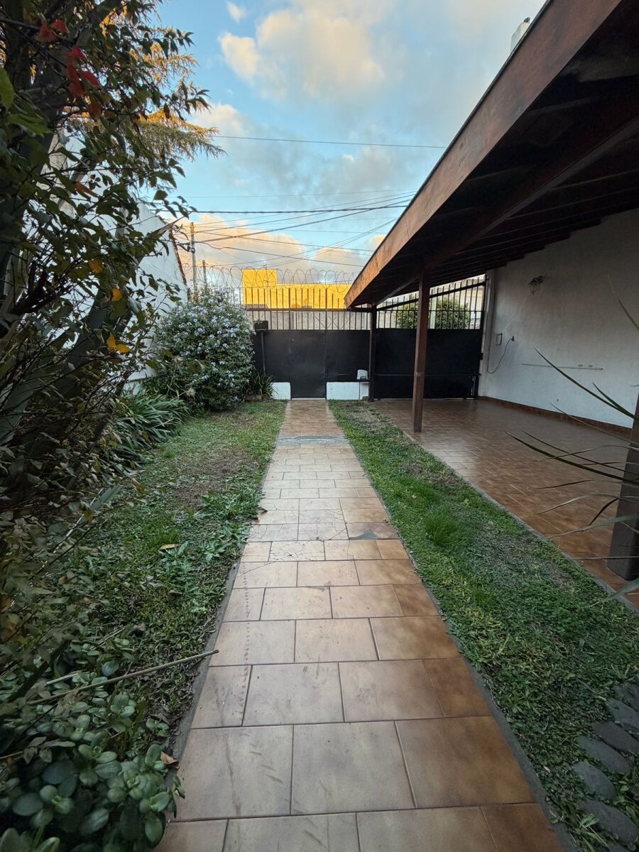 Casa lote propio, San Justo - 2
