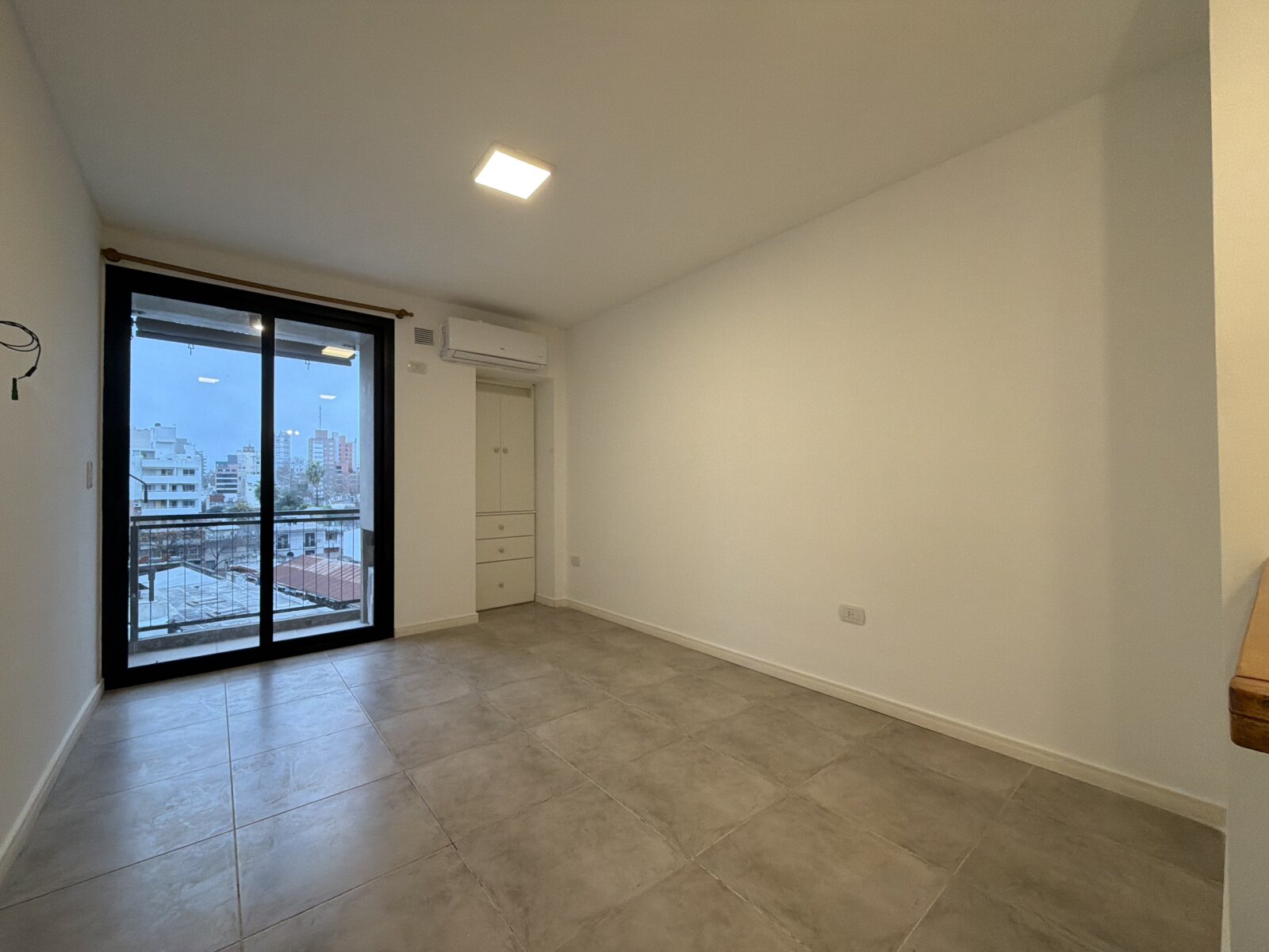 Alquiler monoambiente con amenities en Rosario - 3