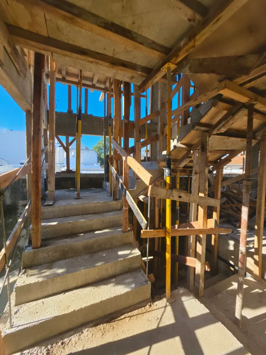 Departamentos 2 y 3 ambientes en construcción en Monte Castro - 14