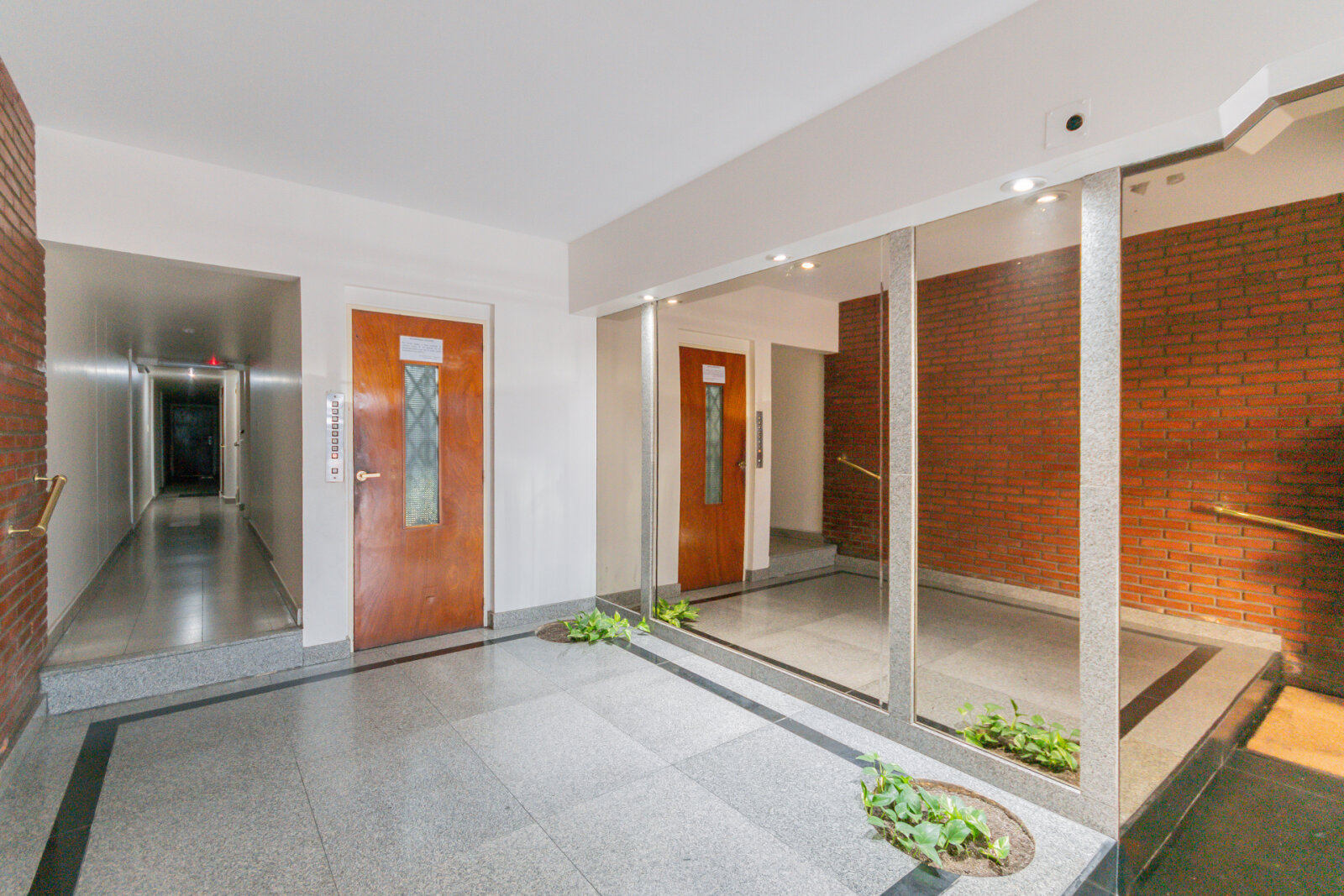 Venta. Departamento 2 ambientes. Luminoso. Apto Credito. Recoleta - 24