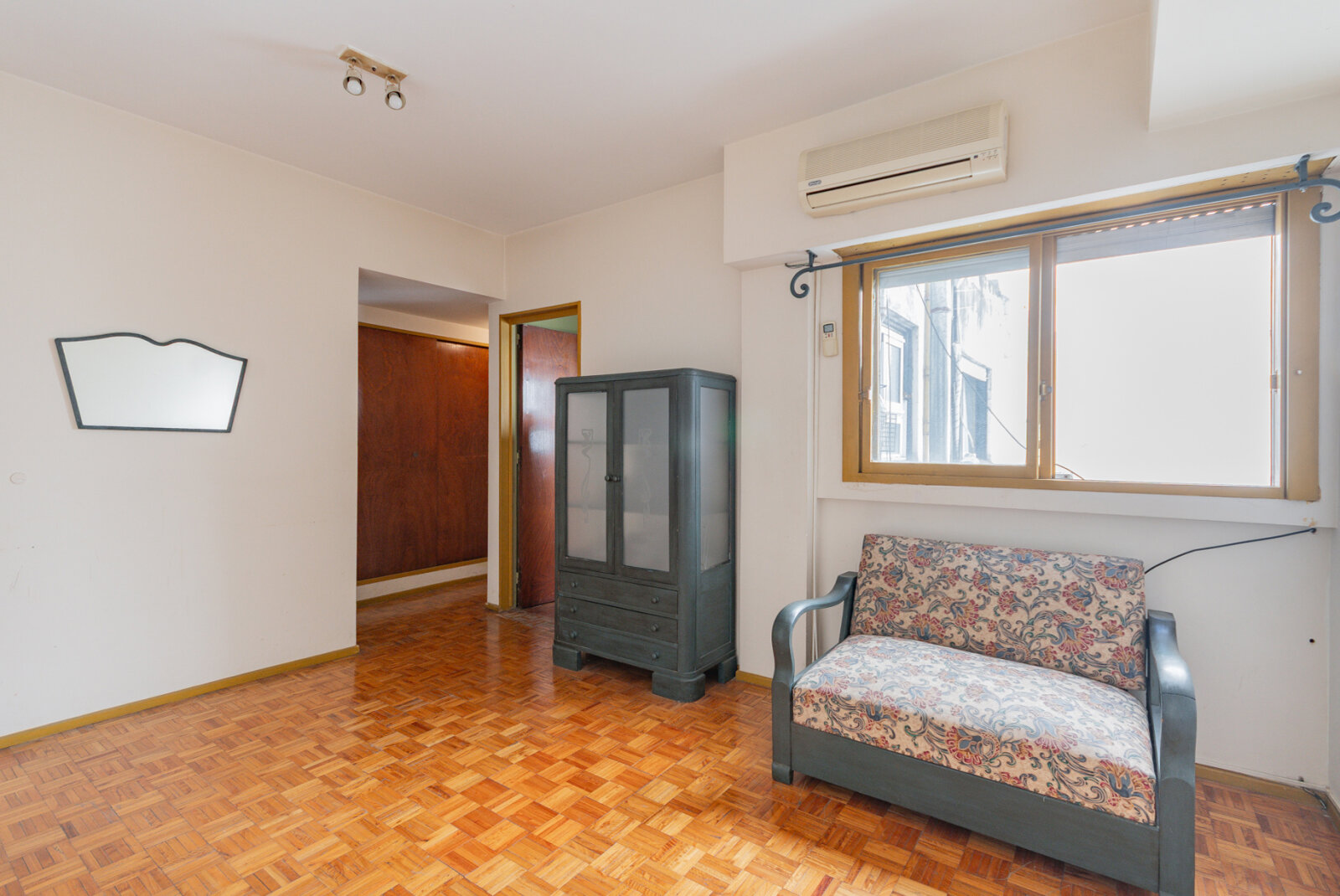 Venta. Departamento 2 ambientes. Luminoso. Apto Credito. Recoleta - 10