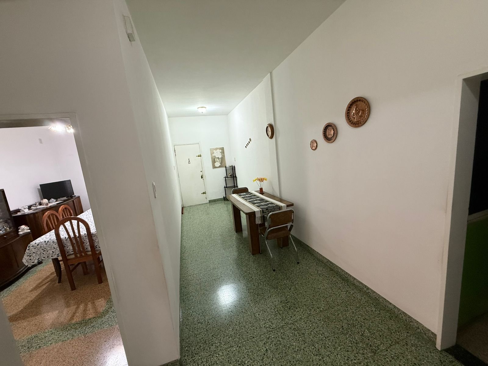 Venta Casa 4 ambientes con depto 3 ambientes en Morón. Financiacion - 5