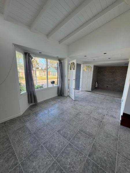 VENTA CASA CHALET 5 AMBIENTES - 30