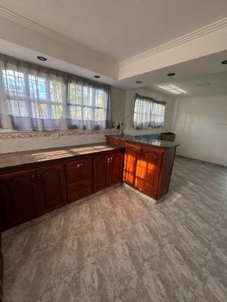 VENTA CASA CHALET 5 AMBIENTES - 27