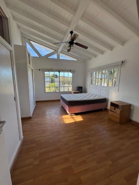 VENTA CASA CHALET 5 AMBIENTES - 28