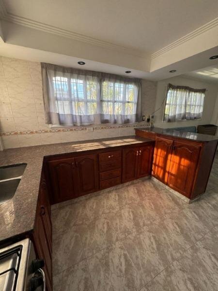 VENTA CASA CHALET 5 AMBIENTES - 33