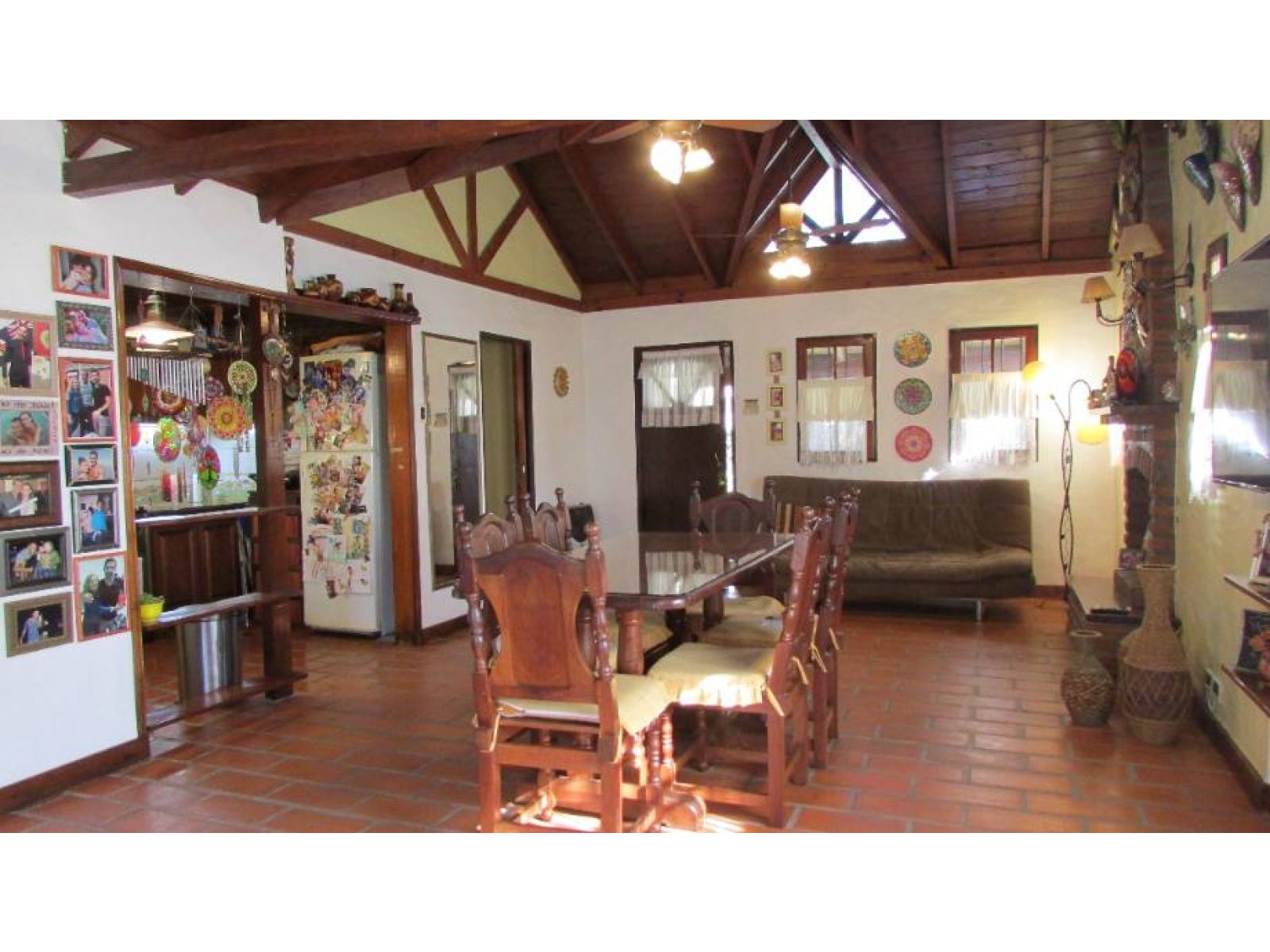 Casa Quinta de 4 ambientes con Pileta - 9