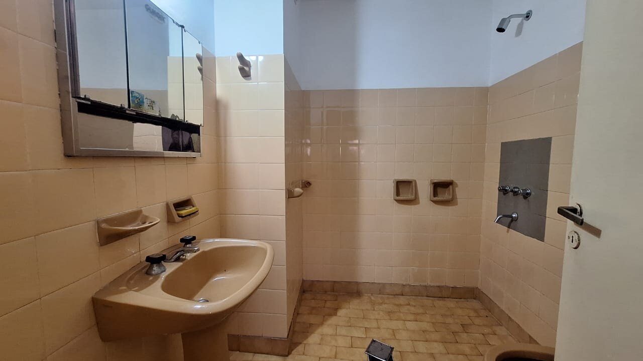 SARMIENTO 2547. UN DORMITORIO. 3ER PISO ESCALERA — foto 6