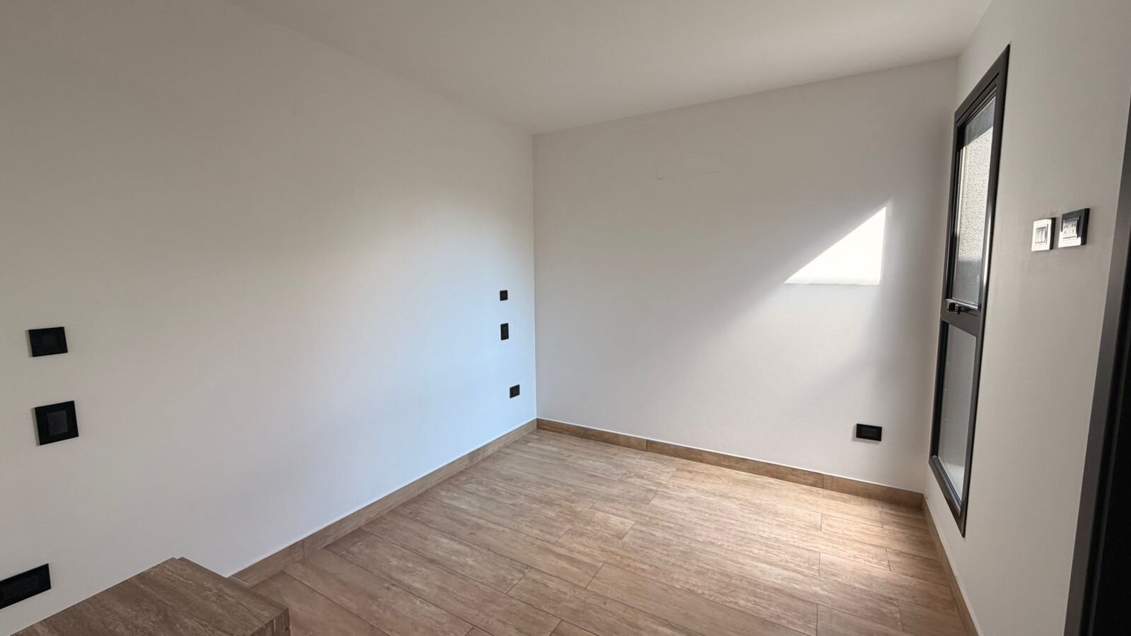 VENTA DUPLEX EN SAN IGNACIO VILLAGE - Imagen 8