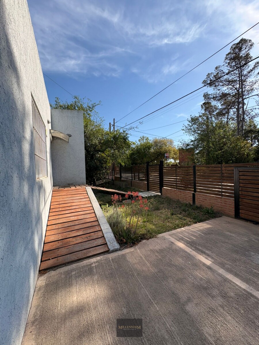 Casa 3 Dormitorios Pileta Quincho- B° Villa Del Lago, Carlos Paz. Córdoba en Venta-Vª Carlos Paz - Imagen 22