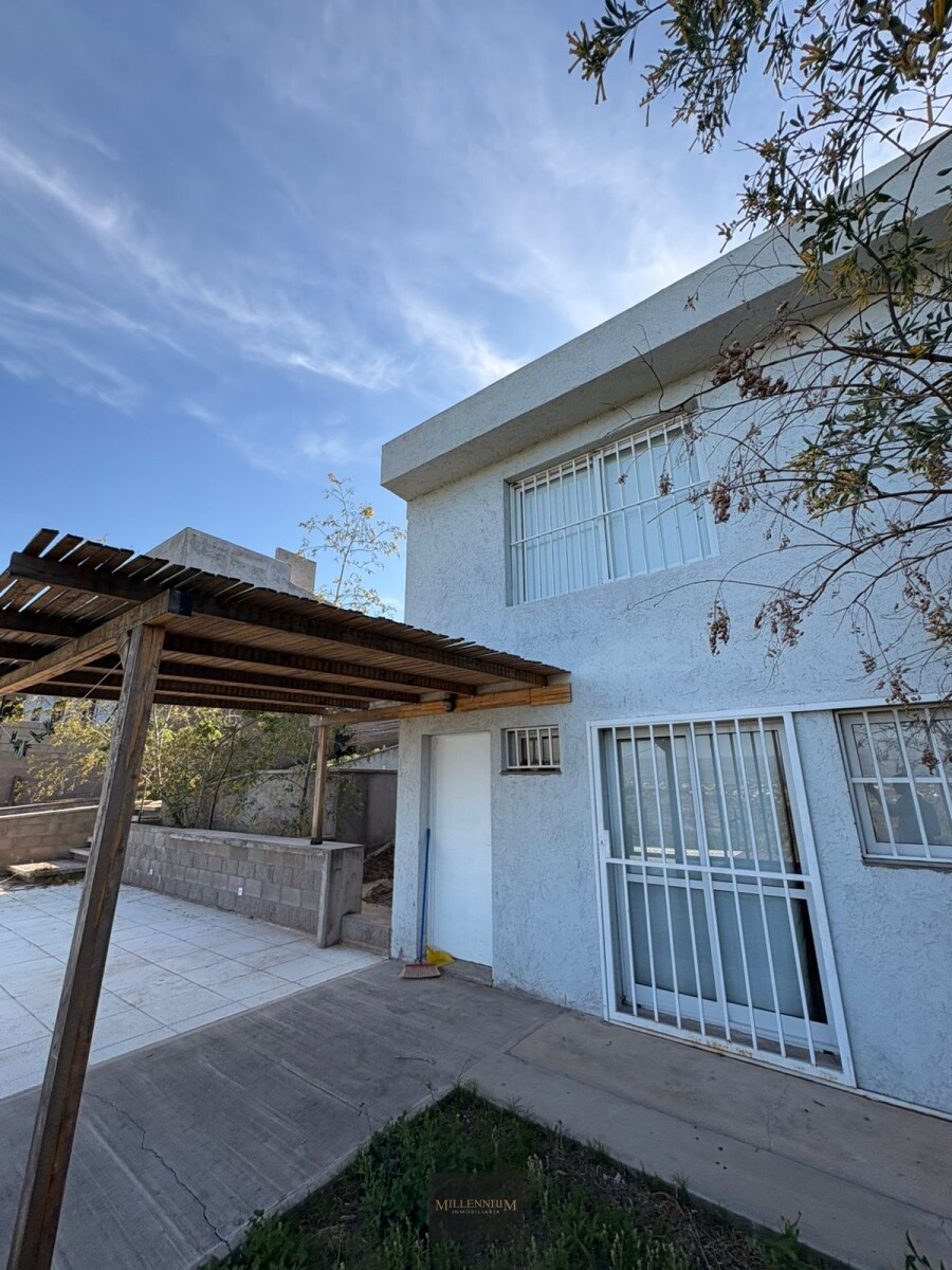 Casa 3 Dormitorios Pileta Quincho- B° Villa Del Lago, Carlos Paz. Córdoba en Venta-Vª Carlos Paz - Imagen 9