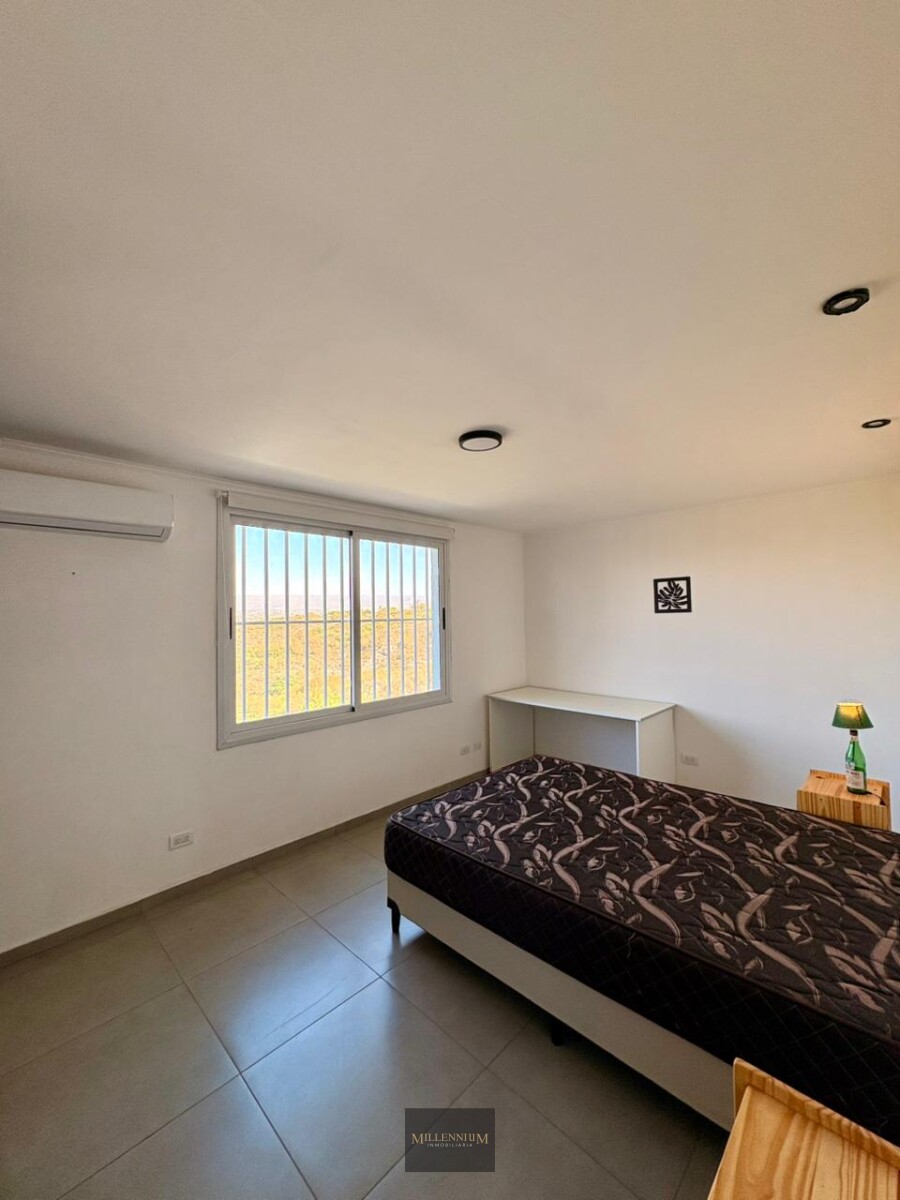 Casa 3 Dormitorios Pileta Quincho- B° Villa Del Lago, Carlos Paz. Córdoba en Venta-Vª Carlos Paz - Imagen 8