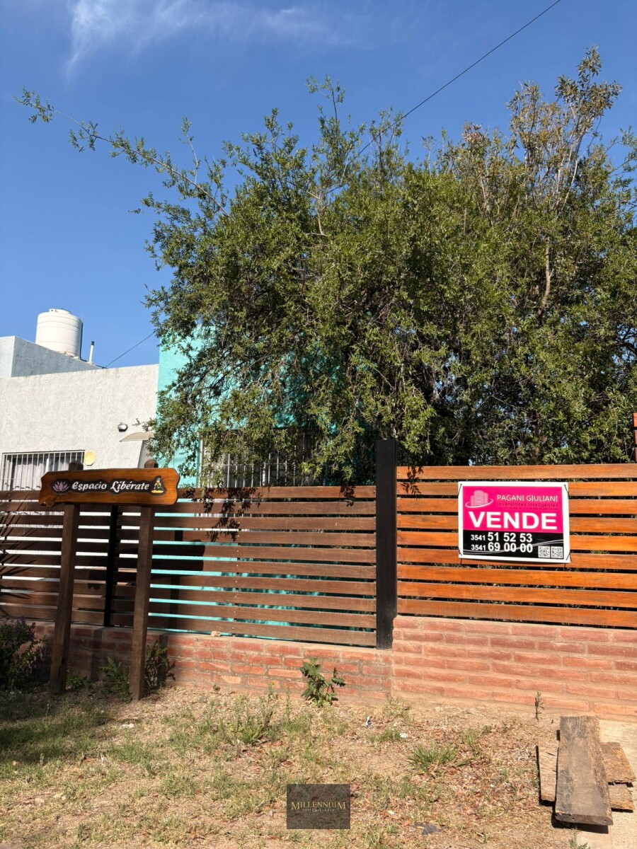 Casa 3 Dormitorios Pileta Quincho- B° Villa Del Lago, Carlos Paz. Córdoba en Venta-Vª Carlos Paz - Imagen 7