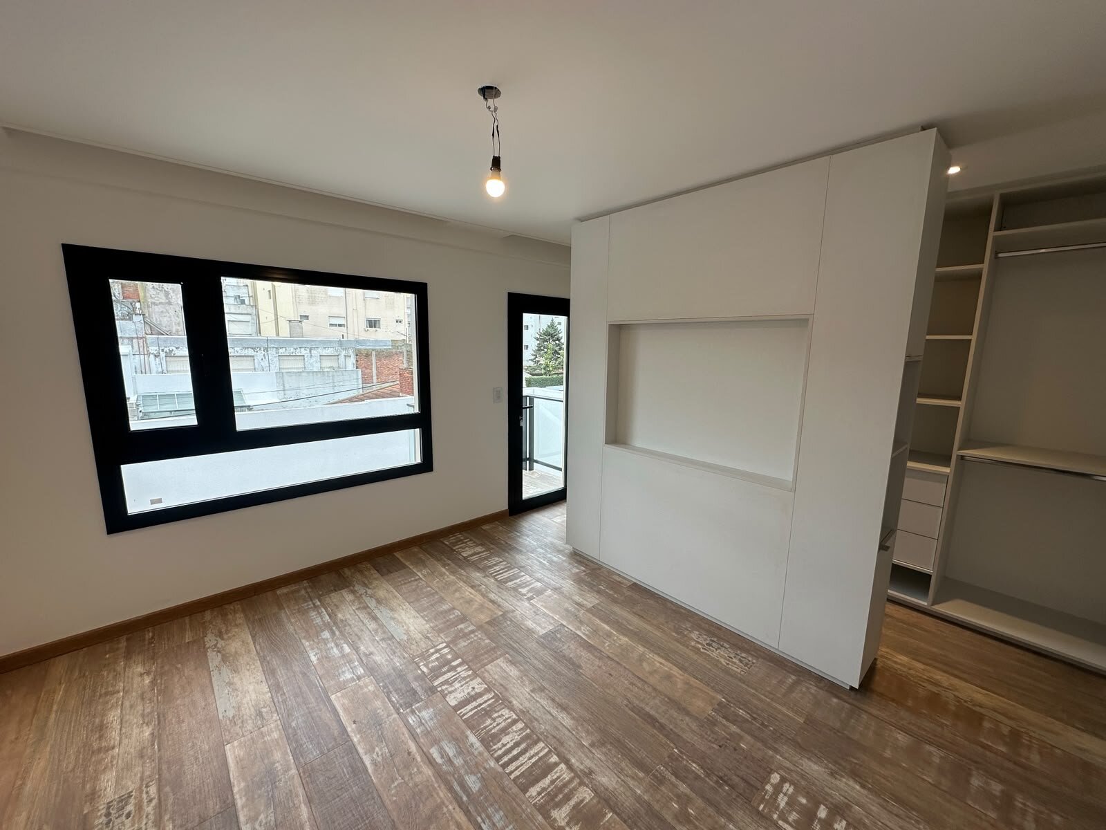 SEMIPISO 2 AMBIENTES A ESTRENAR CON COCHERA Y BAULERA – ZONA GÜEMES - 15