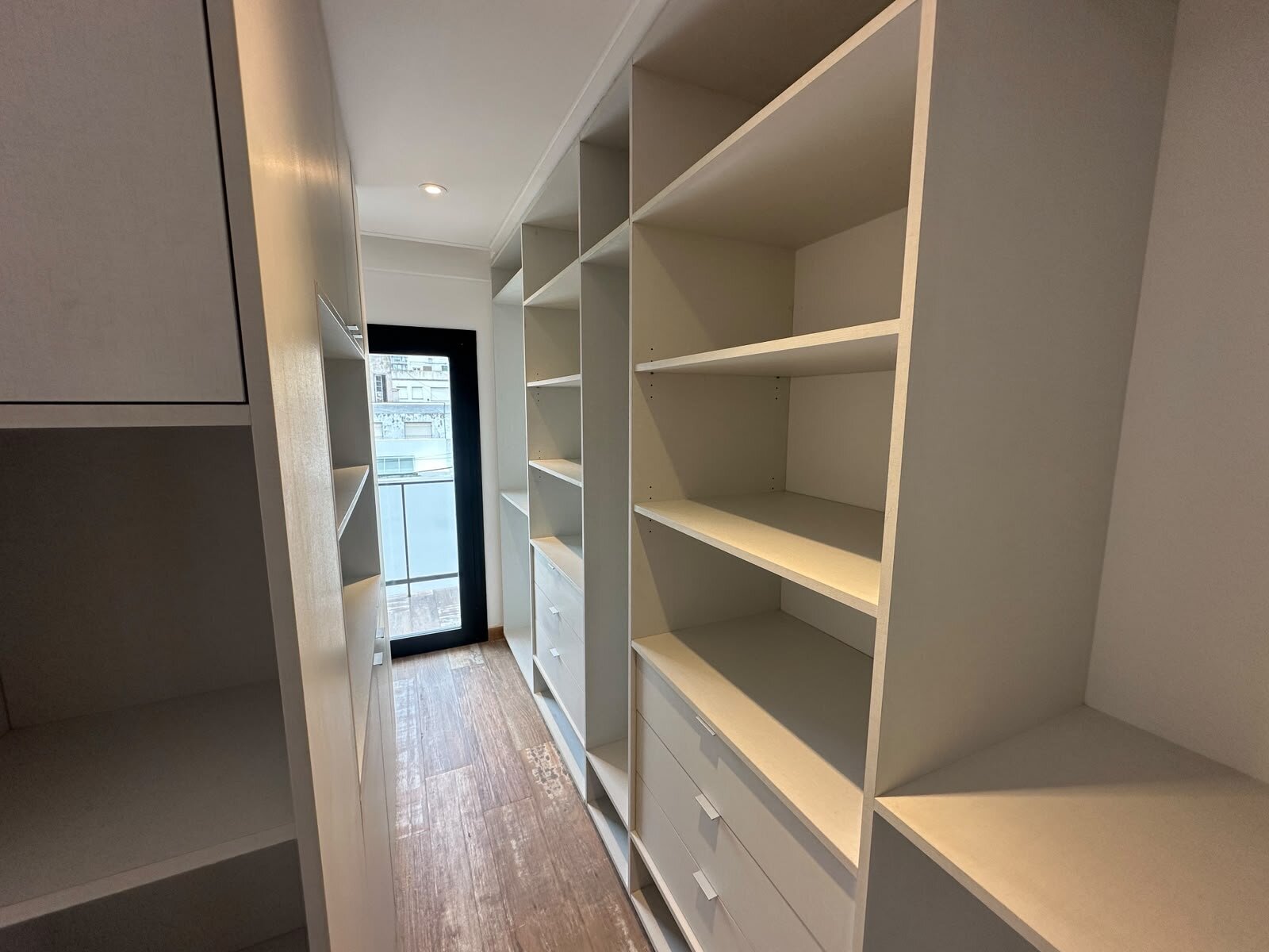 SEMIPISO 2 AMBIENTES A ESTRENAR CON COCHERA Y BAULERA – ZONA GÜEMES - 18