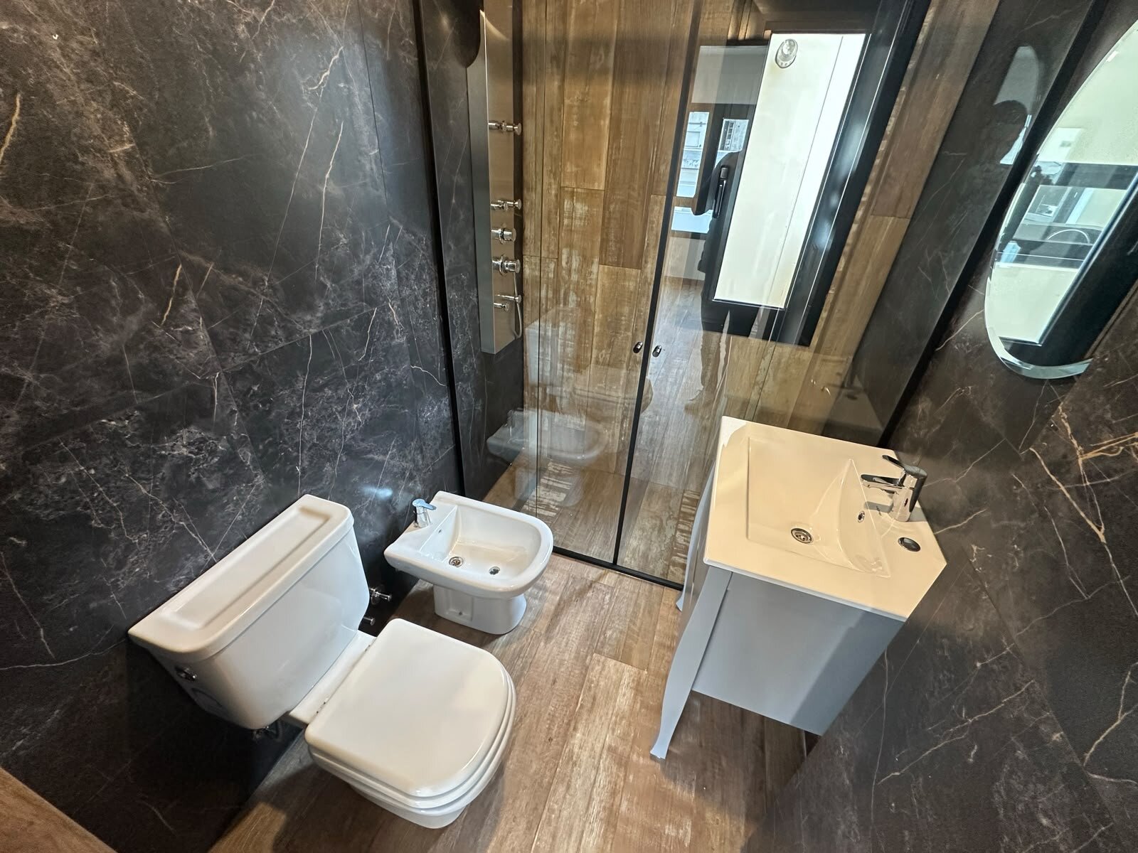 SEMIPISO 2 AMBIENTES A ESTRENAR CON COCHERA Y BAULERA – ZONA GÜEMES - 21