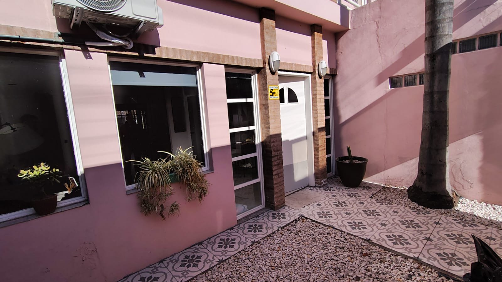 OPORTUNIDAD - Chalet 4 ambientes - 2