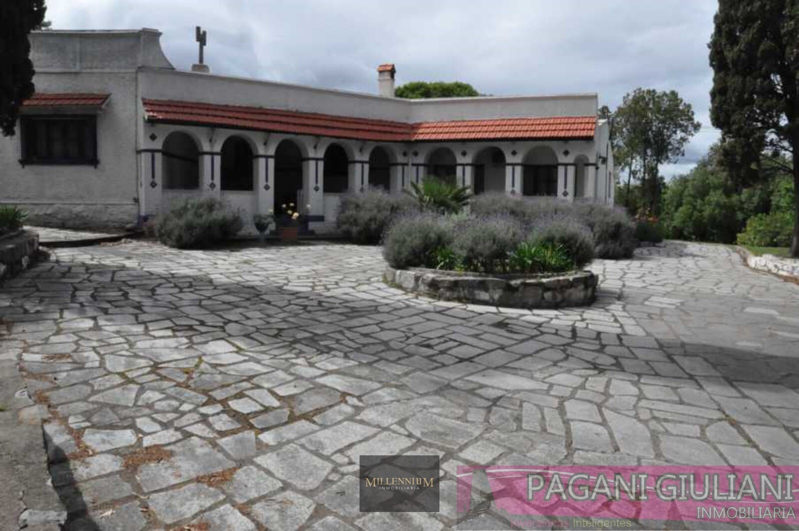 Casona – hostería- hostel- Piscina. Sierras de Córdoba. Valle Hermoso - Imagen 3