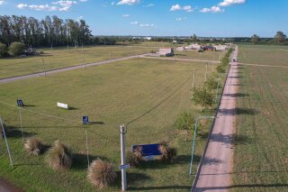 Terrenos - Pi馿ro - Venta