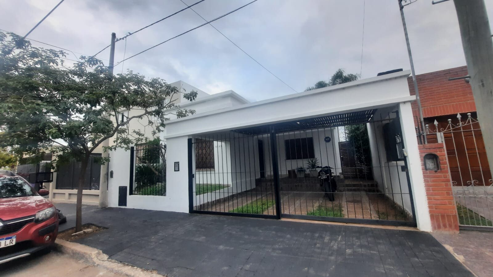 Vendo casa en Barrio Villa Cabrera