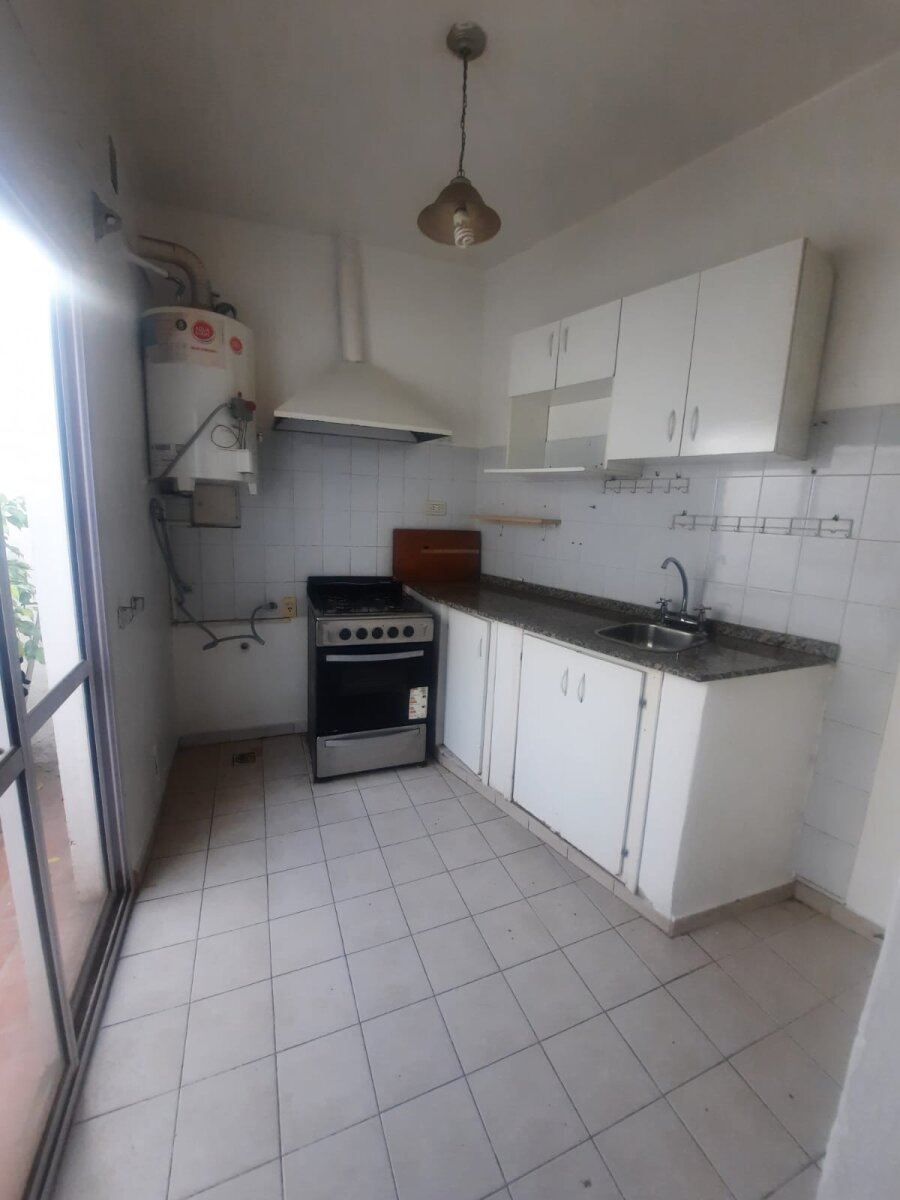 Vendo casa en Barrio Villa Cabrera - Imagen 5