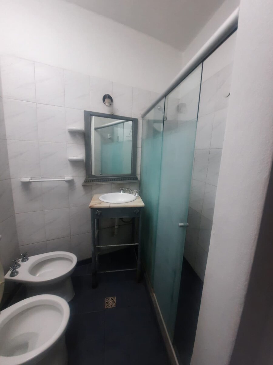 Vendo casa en Barrio Villa Cabrera - Imagen 4