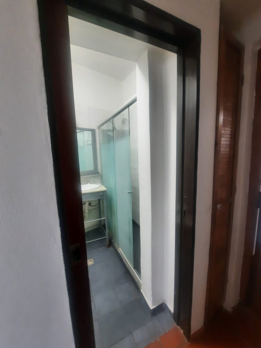 Vendo casa en Barrio Villa Cabrera - Imagen 27