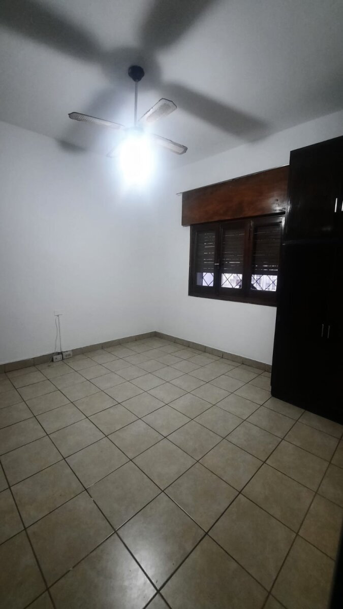 Vendo casa en Barrio Villa Cabrera - Imagen 3