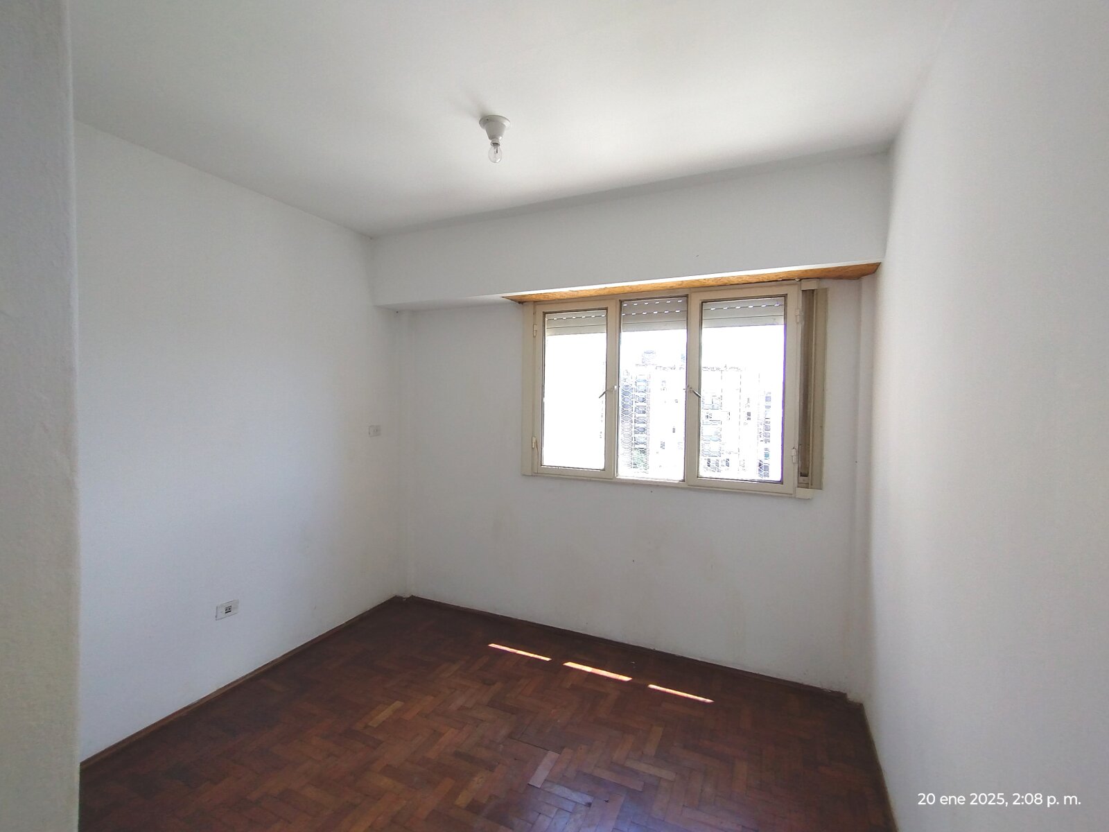 ALQUILER Dpto. 2 dorm. # Pte. Roca 1610 9°A - 12
