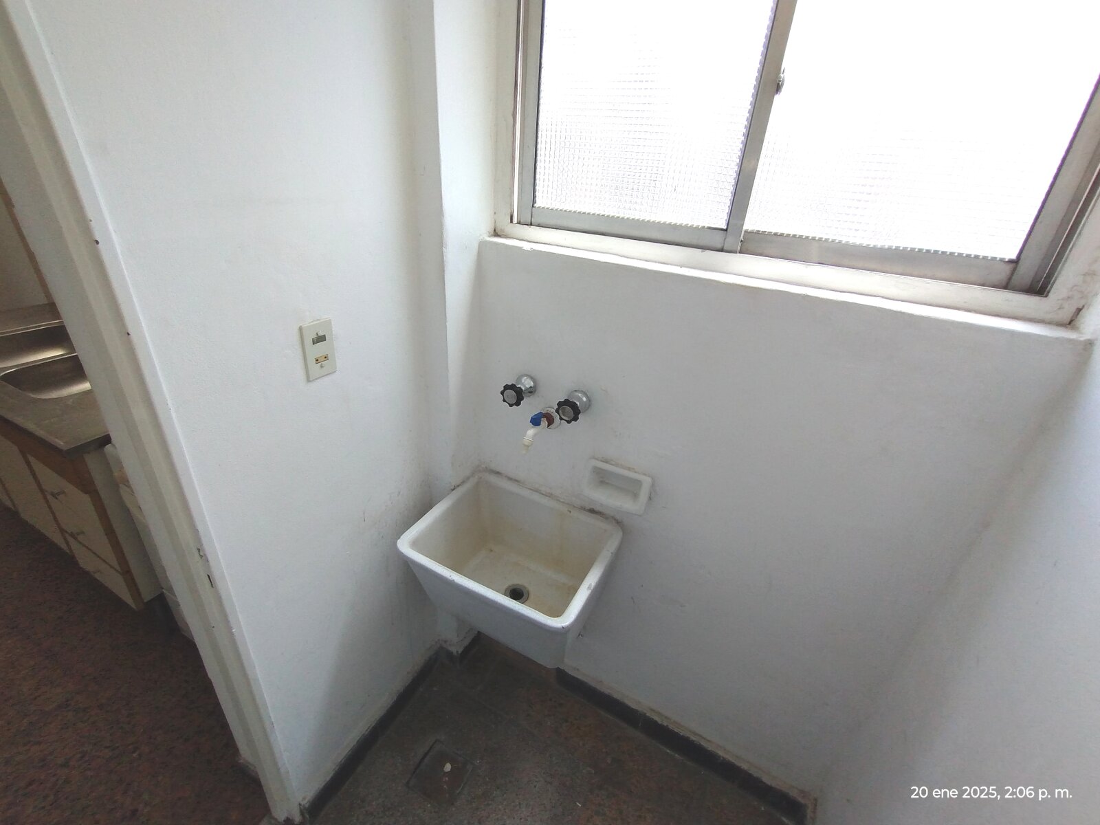 ALQUILER Dpto. 2 dorm. # Pte. Roca 1610 9°A - 7