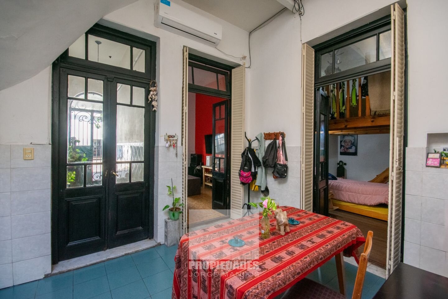 PH en venta de 4 ambientes. Refaccionado a nuevo. - 1