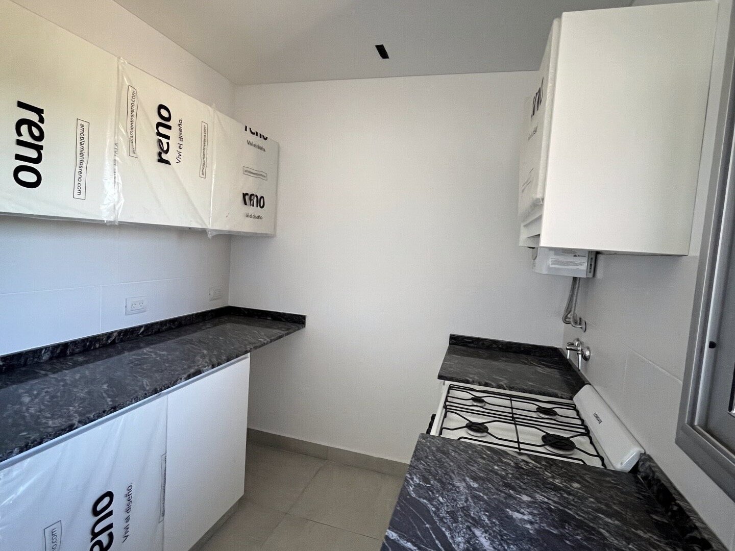 Venta departamentos 2 dormitorios. Condos del Bosque Fisherton - 10