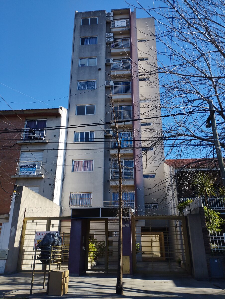 Departamento 2 ambientes Moron - 1