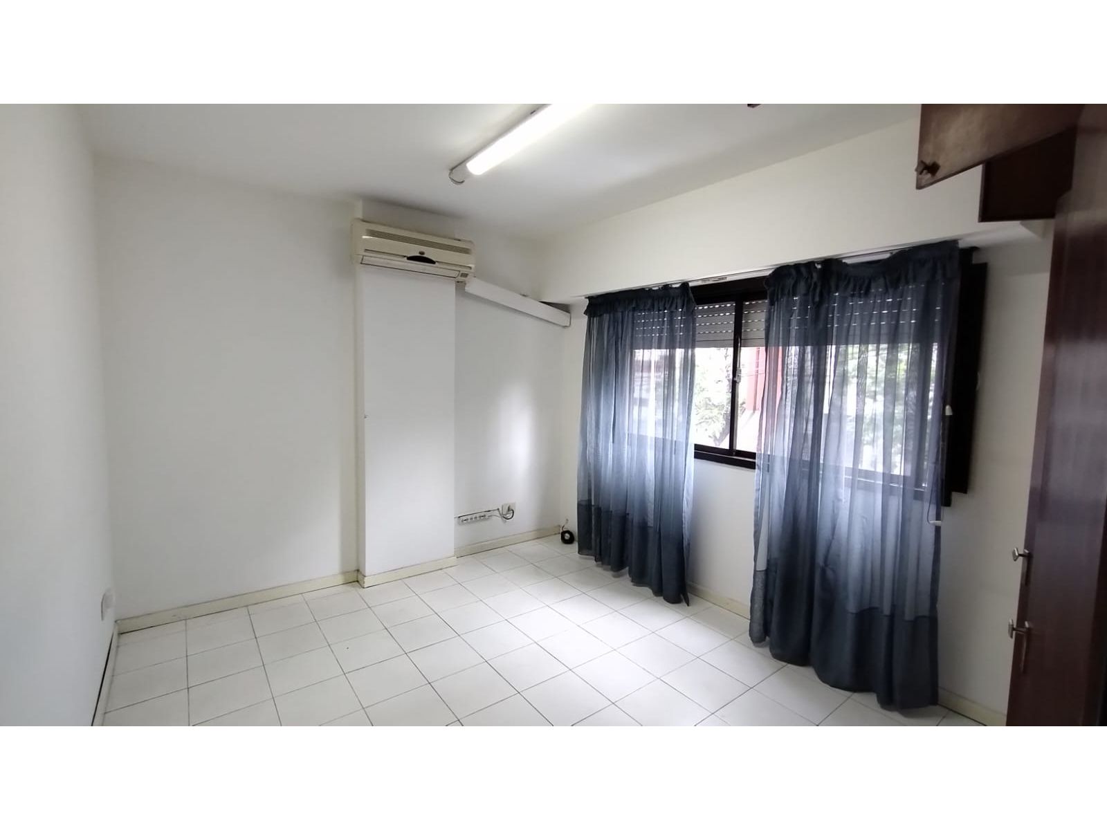EN VENTA DEPARTAMENTO 2 AMBIENTES EN MORON CENTRO - 2