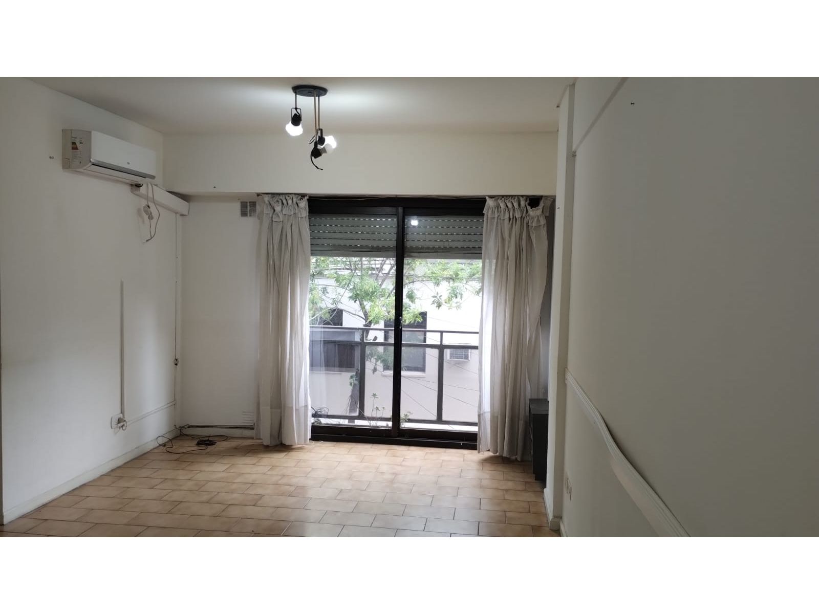 EN VENTA DEPARTAMENTO 2 AMBIENTES EN MORON CENTRO - 6
